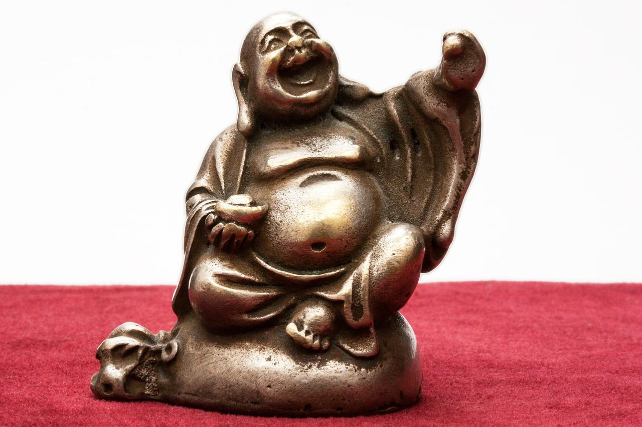 Detail Patung Buddha Ketawa Nomer 18