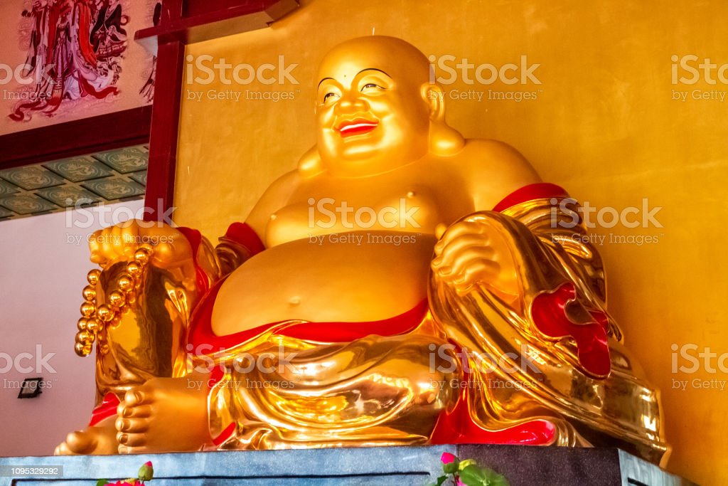 Detail Patung Buddha Ketawa Nomer 38