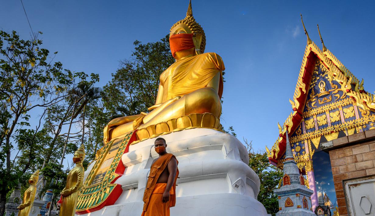 Detail Patung Buddha Thailand Nomer 33