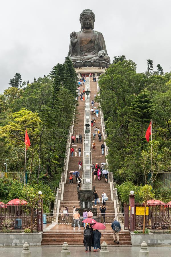 Detail Patung Buddha Tian Tan Nomer 19