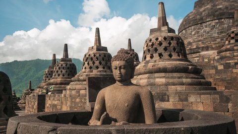 Detail Patung Budha Borobudur Nomer 48