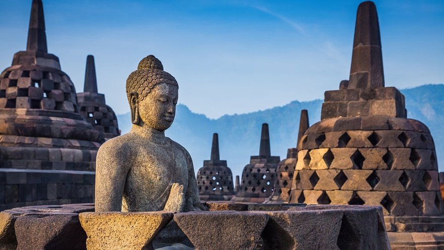 Detail Patung Budha Candi Borobudur Nomer 9