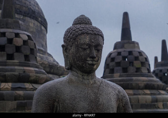 Detail Patung Budha Candi Borobudur Nomer 45