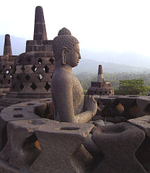 Detail Patung Budha Di Indonesia Nomer 27