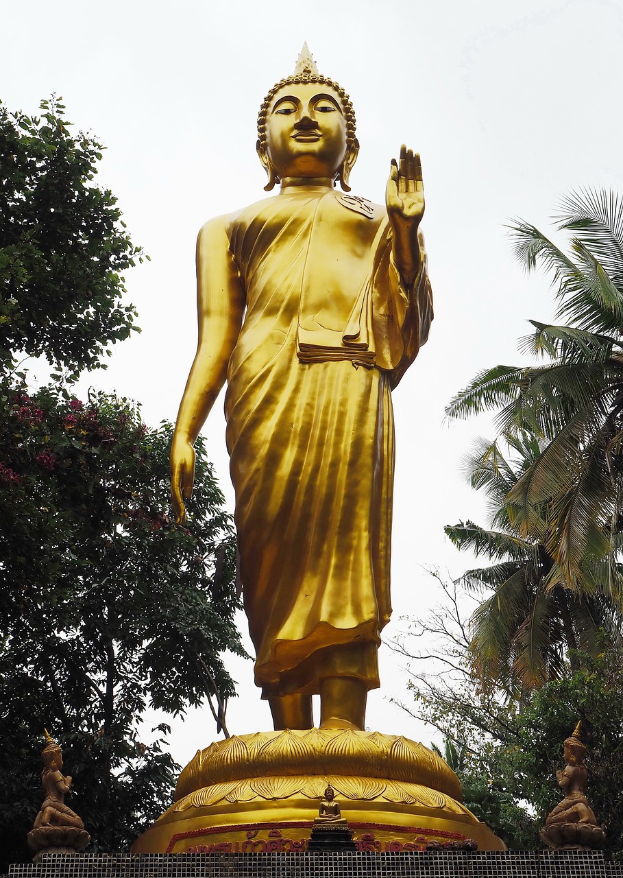 Detail Patung Budha Di Indonesia Nomer 42