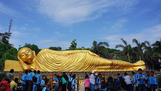 Detail Patung Budha Di Indonesia Nomer 54