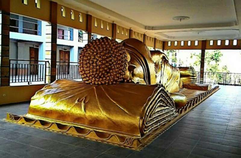 Detail Patung Budha Tidur Di Thailand Nomer 46