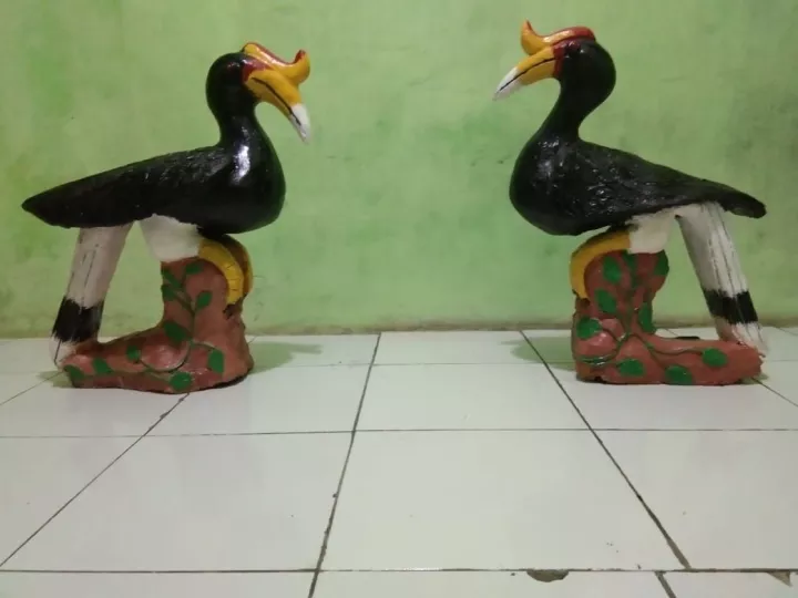 Detail Patung Burung Enggang Nomer 50