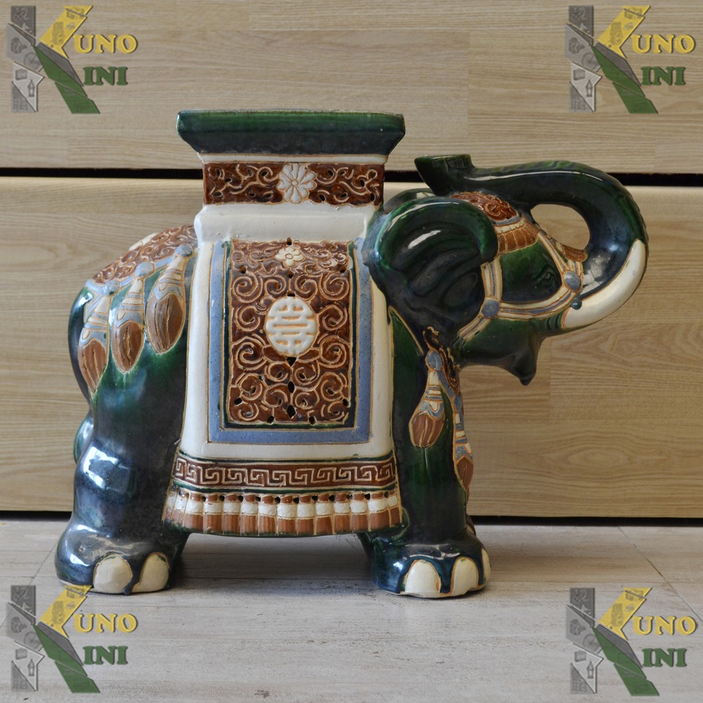 Detail Patung Gajah Thailand Nomer 3