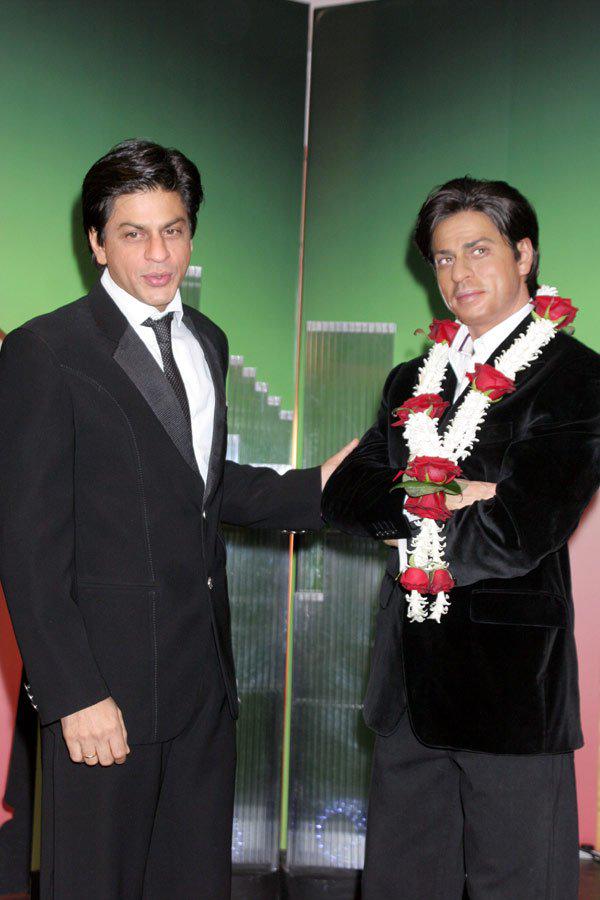 Detail Patung Lilin Shah Rukh Khan Nomer 10