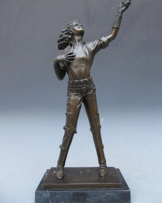 Detail Patung Michael Jackson Nomer 16