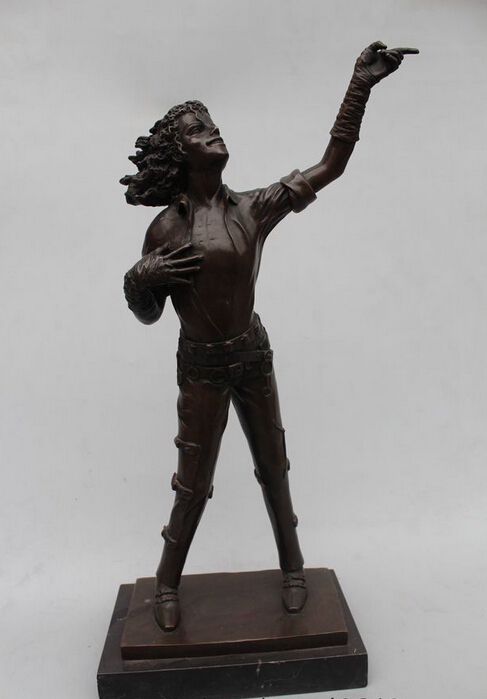 Detail Patung Michael Jackson Nomer 19