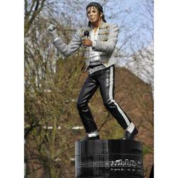 Detail Patung Michael Jackson Nomer 3