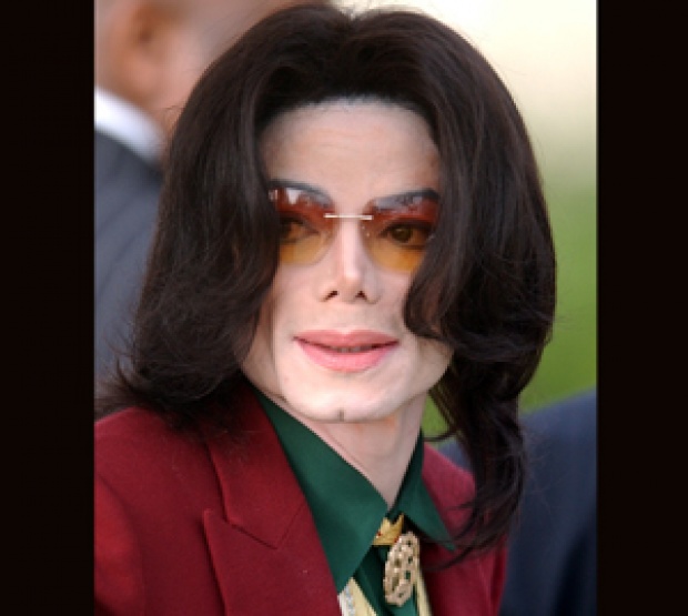 Detail Patung Michael Jackson Nomer 28