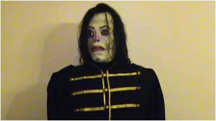 Detail Patung Michael Jackson Nomer 36