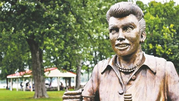 Detail Patung Michael Jackson Nomer 37
