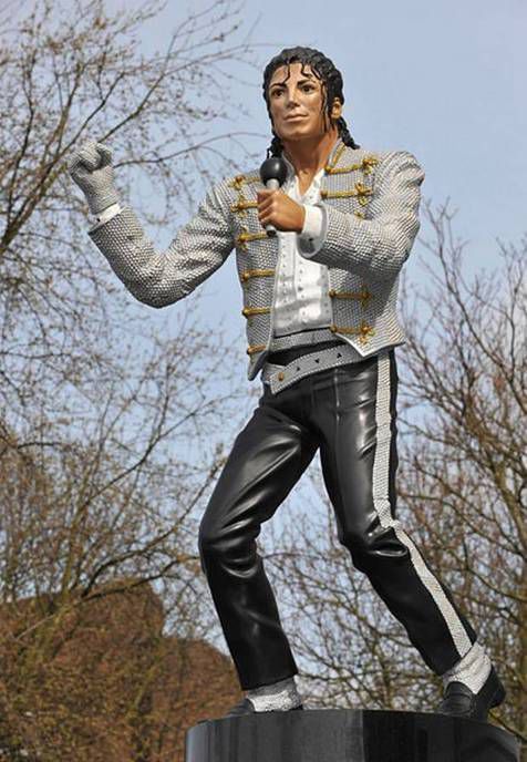 Detail Patung Michael Jackson Nomer 7