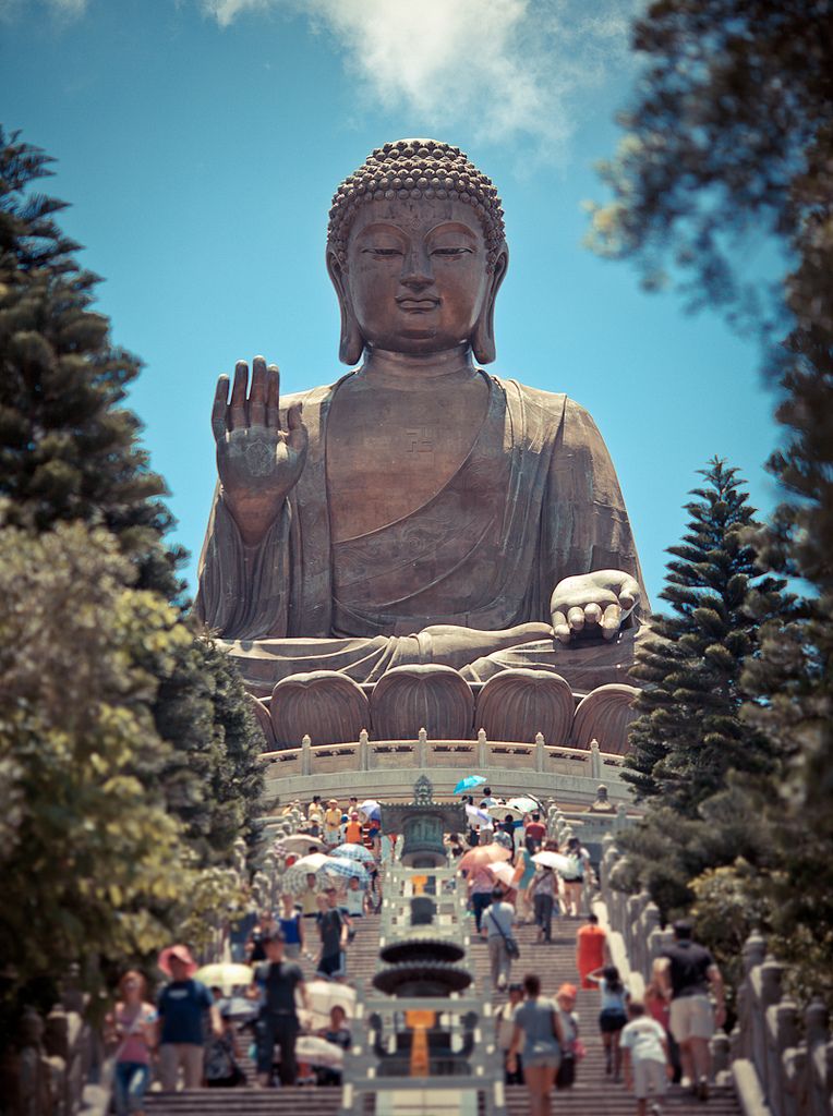 Detail Patung Tian Tan Buddha Nomer 56