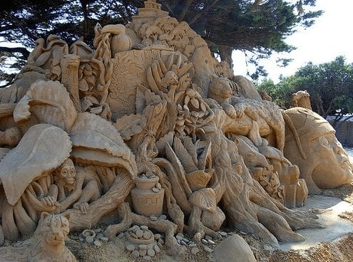 Detail Patung Yang Terbuat Dari Tanah Liat Nomer 54
