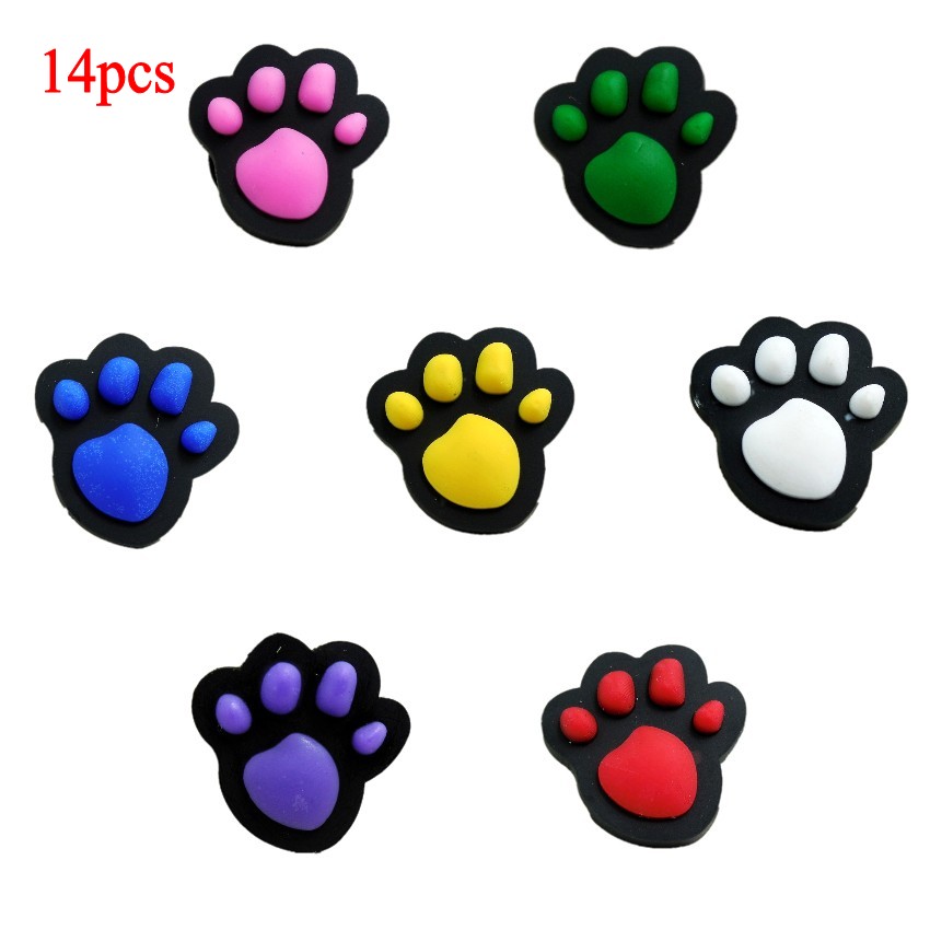 Detail Paw Print Crocs Nomer 27