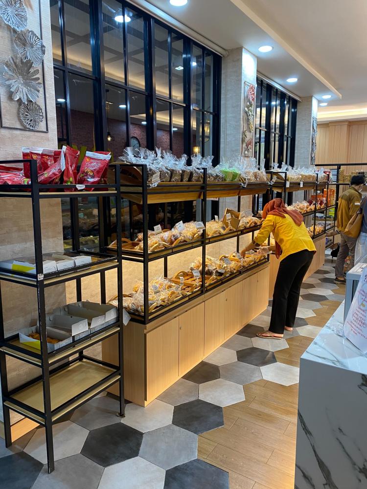 Detail Desain Toko Roti Sederhana Nomer 27