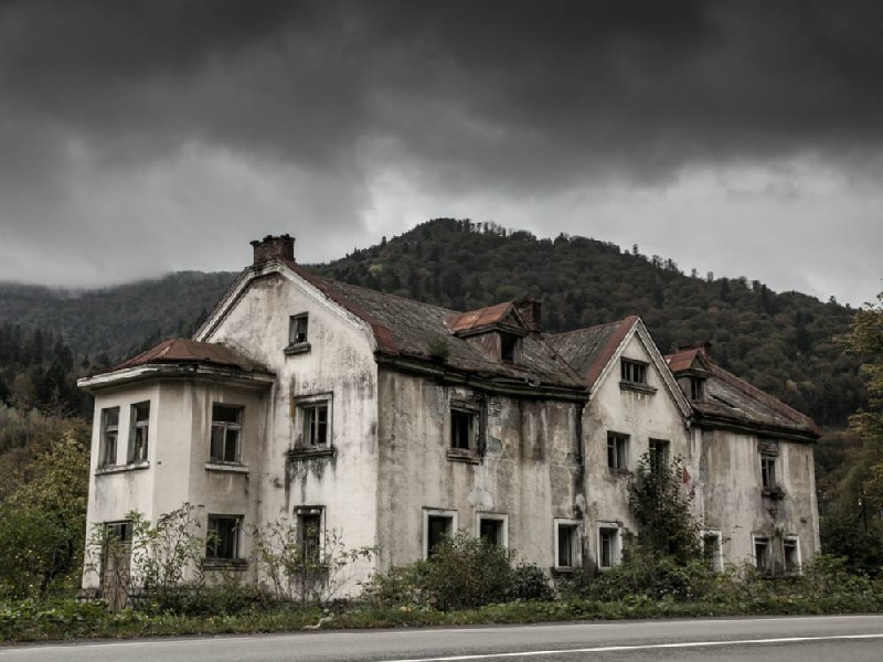 Detail Lokasi Rumah Tak Kasat Mata Nomer 35