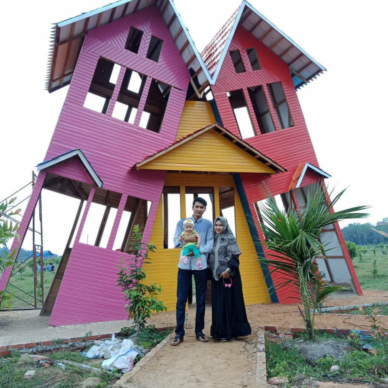 Detail Lokasi Rumah Terbalik Di Bandung Nomer 29