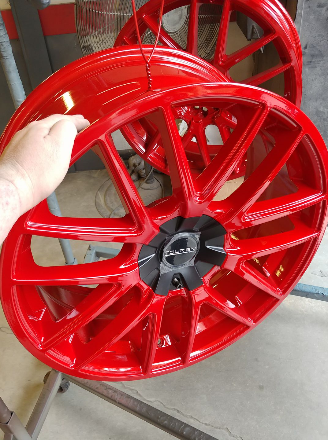 Detail Lollipop Red Powder Coat Nomer 40