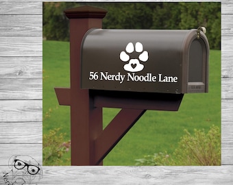 Detail Paw Print Sticker On Mailbox Nomer 37