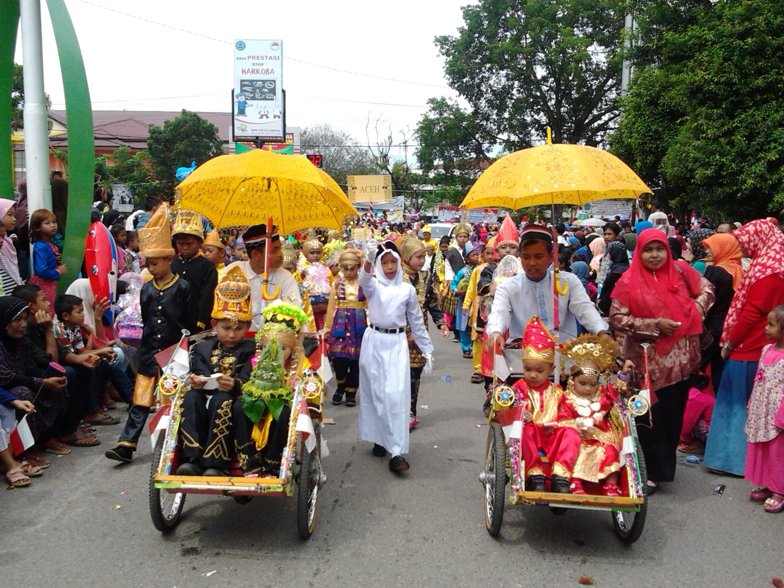 Detail Payung Hias Karnaval Nomer 18