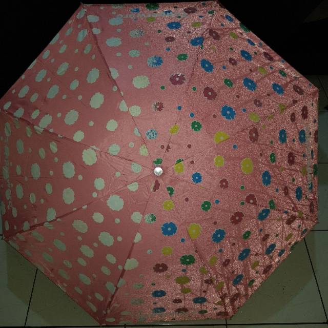 Detail Payung Tupperware 3d Nomer 50