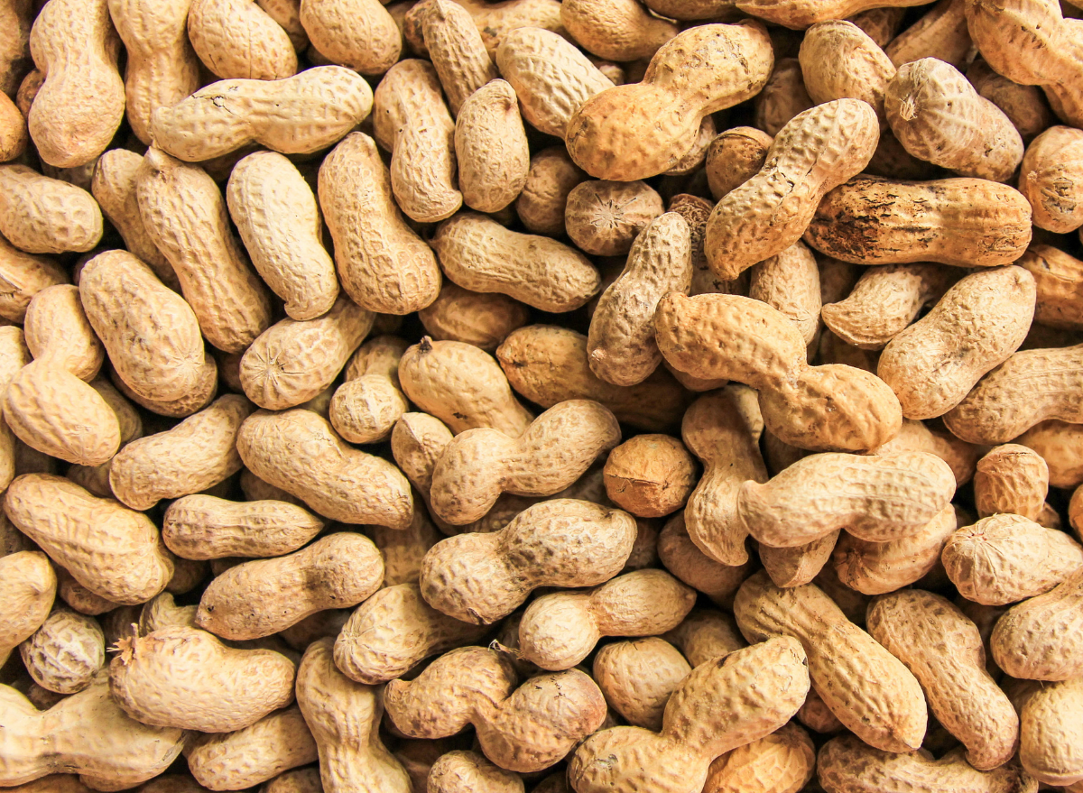 Detail Peanuts Pics Nomer 10