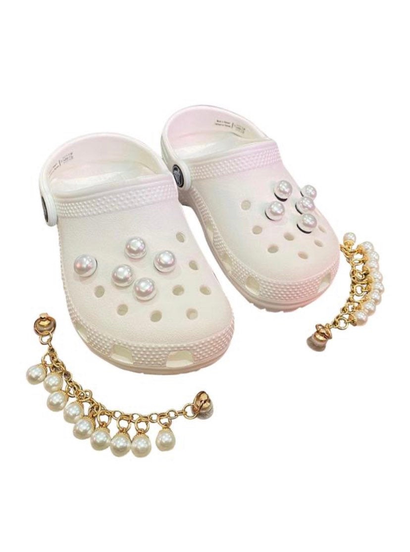 Detail Pearls For Crocs Nomer 20