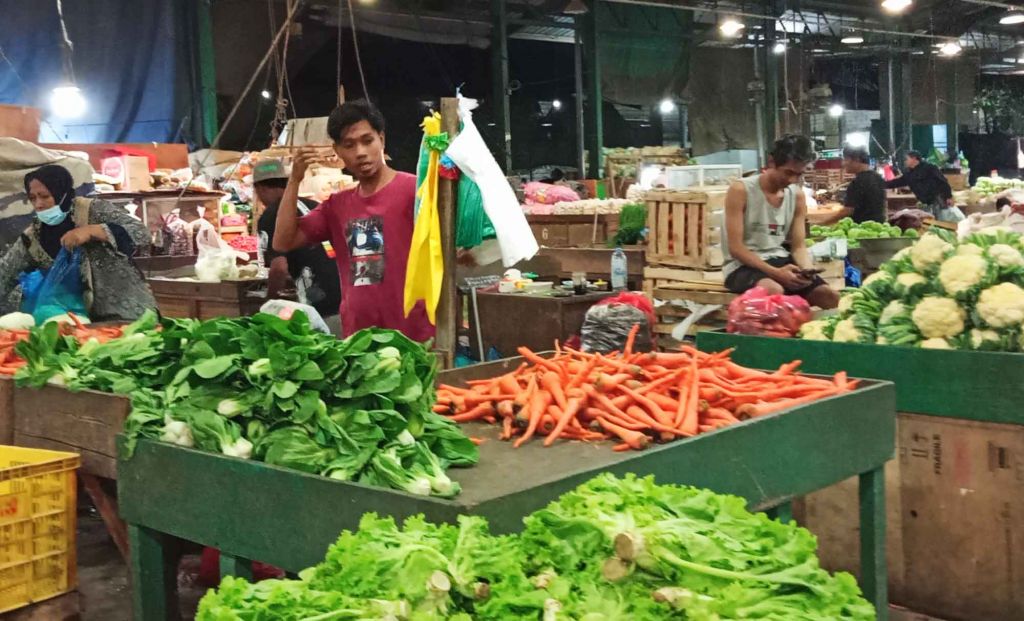 Detail Pedagang Sayur Di Pasar Nomer 23