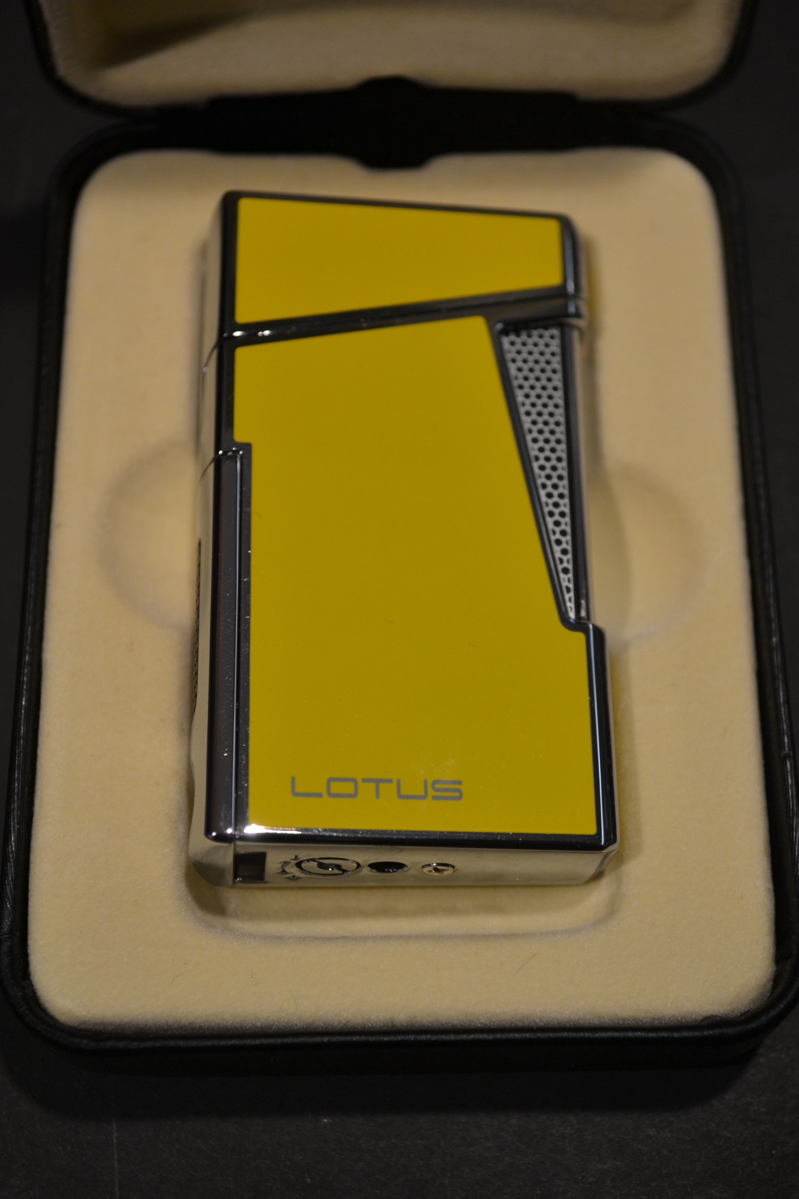 Detail Lotus Torch Lighter Nomer 29