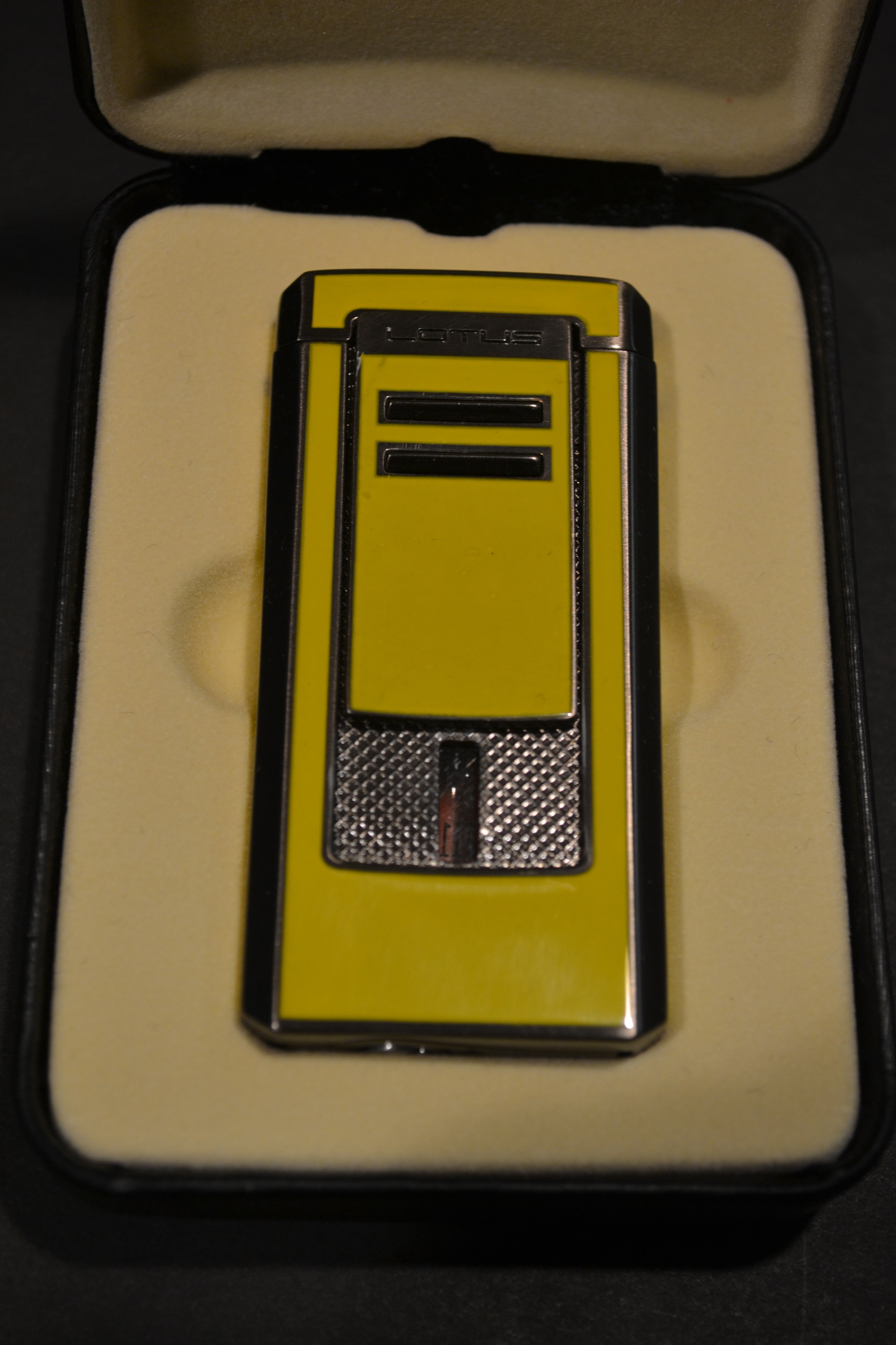 Detail Lotus Torch Lighter Nomer 38