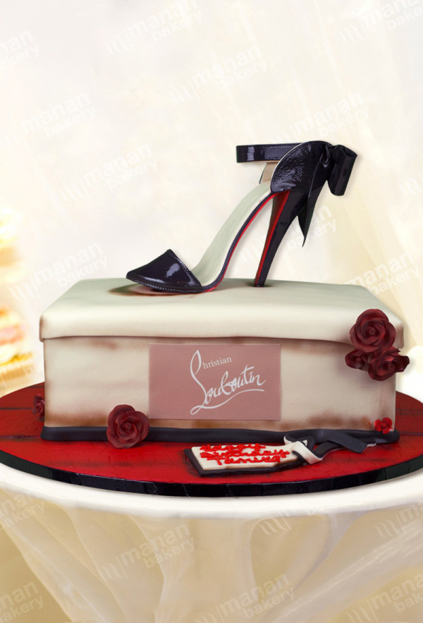 Detail Louboutin Birthday Cake Nomer 33