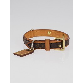 Detail Louboutin Dog Collar Nomer 11