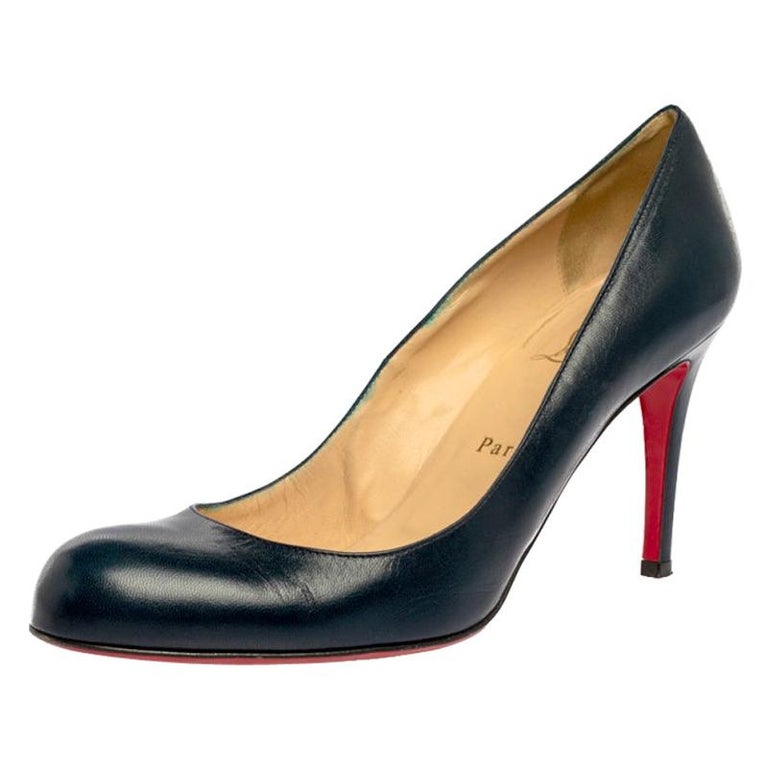 Detail Louboutin Simple Pump Nomer 30