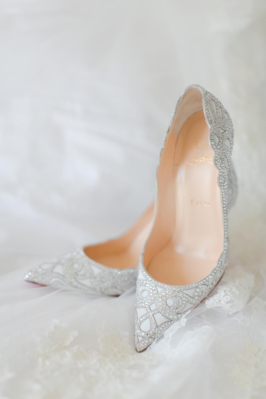 Detail Louboutin Wedding Shoes Cinderella Nomer 39