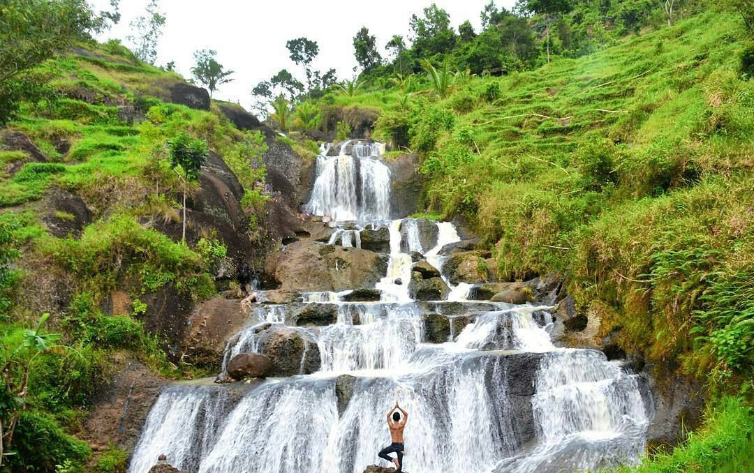 Detail Pegunungan Air Terjun Nomer 19