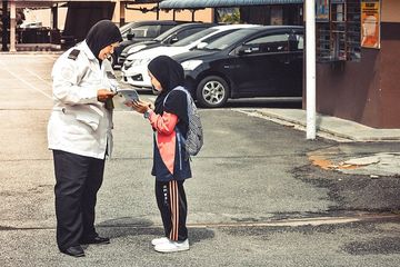 Detail Pekerjaan Yang Ada Di Sekolah Nomer 2