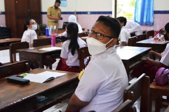 Detail Pekerjaan Yang Ada Di Sekolah Nomer 17