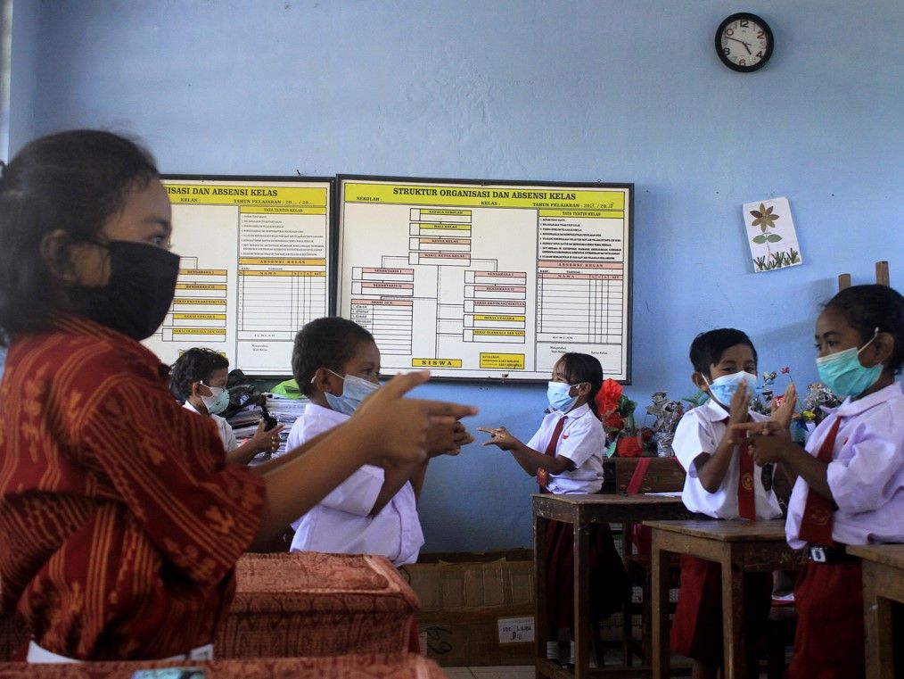 Detail Pekerjaan Yang Ada Di Sekolah Nomer 19