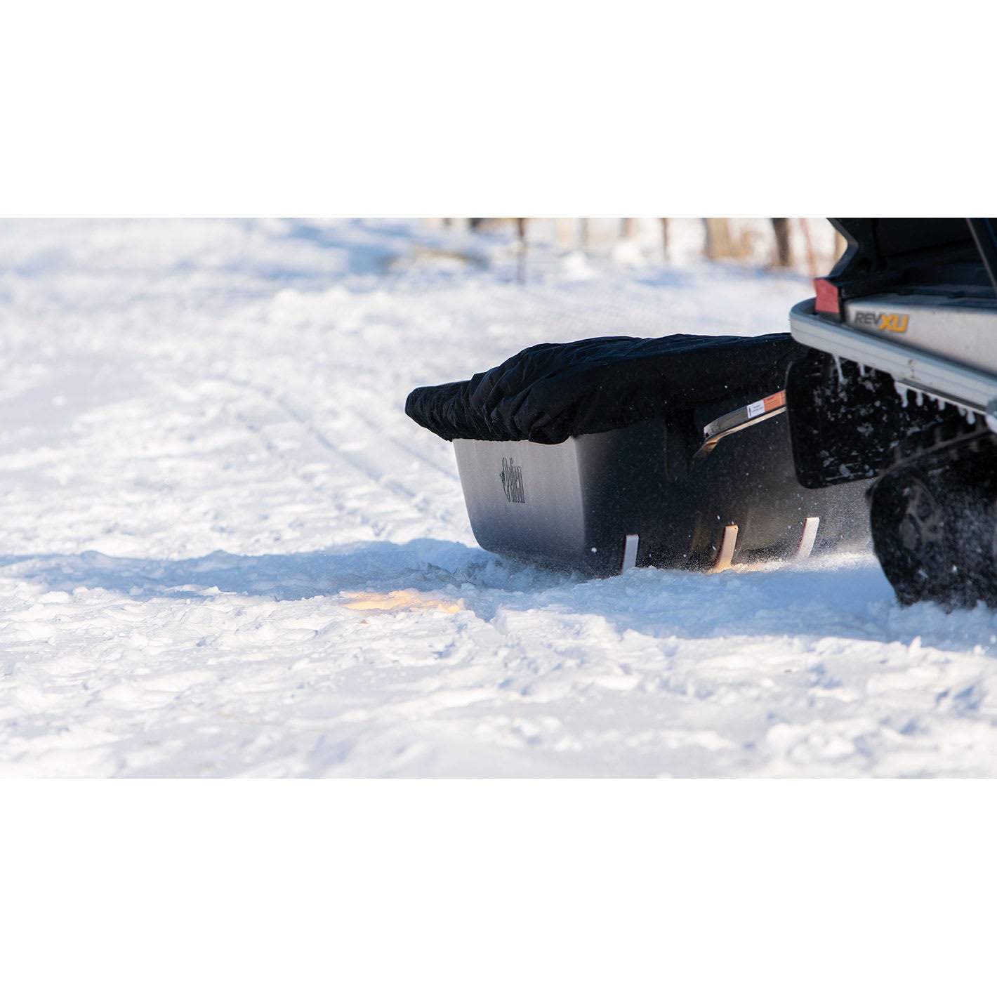 Detail Pelican Snow Sled Nomer 24