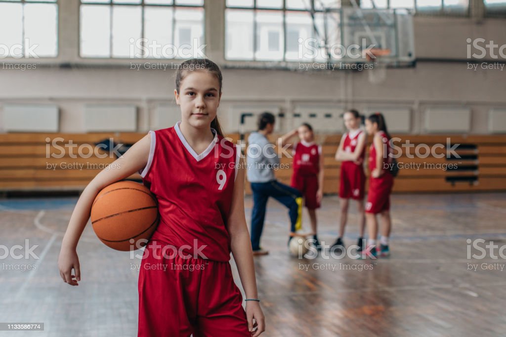 Detail Pemain Basket Perempuan Nomer 49