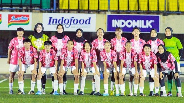 Detail Pemain Sepak Bola Perempuan Nomer 50