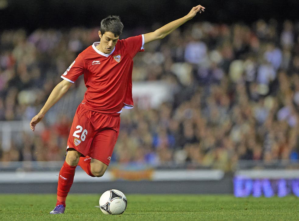 Detail Luis Alberto Liverpool Nomer 10