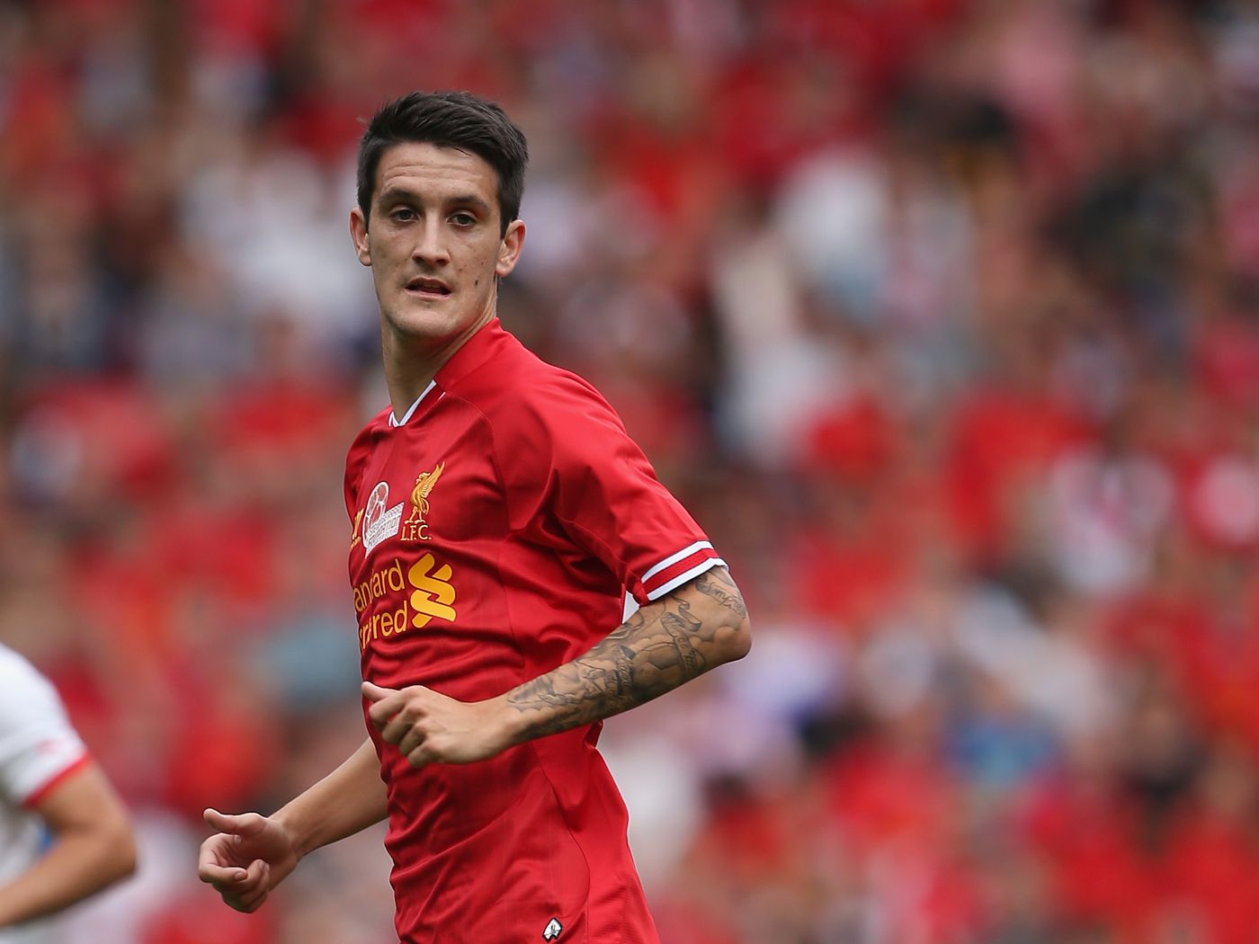 Detail Luis Alberto Liverpool Nomer 9