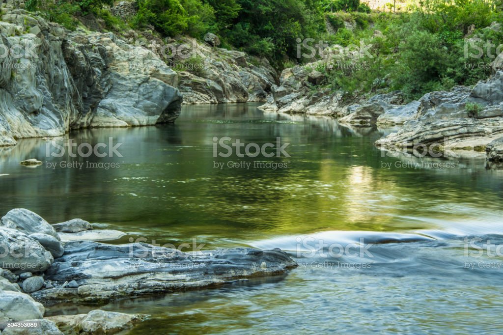 Detail Pemandangan Air Sungai Nomer 55